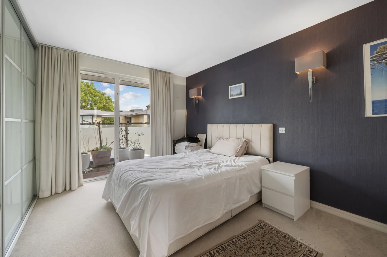 West Barnes Lane, Raynes Park, KT3, photo 5