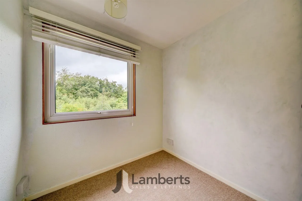 12 Alveston Close, Redditch, photo 18