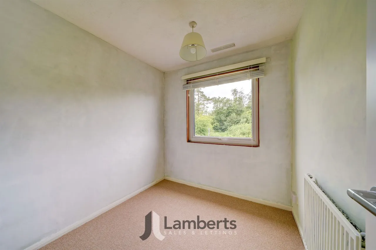 12 Alveston Close, Redditch, photo 17