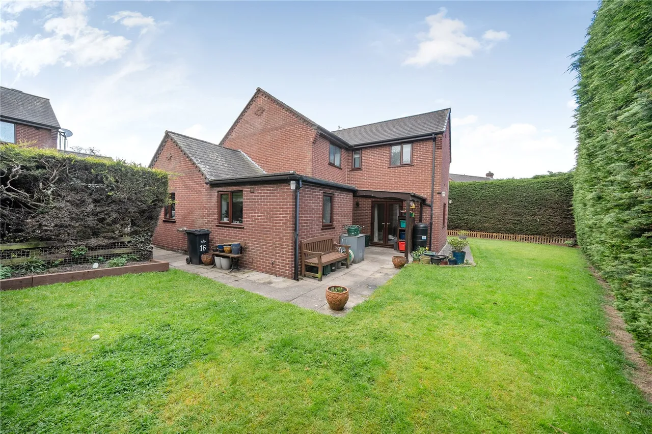 Court Close, Abermule, Montgomery, Powys, SY15 6NU, photo 18