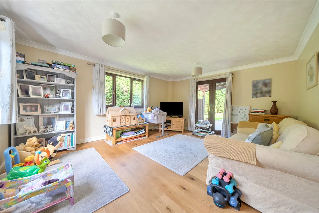 Court Close, Abermule, Montgomery, Powys, SY15 6NU, photo 8
