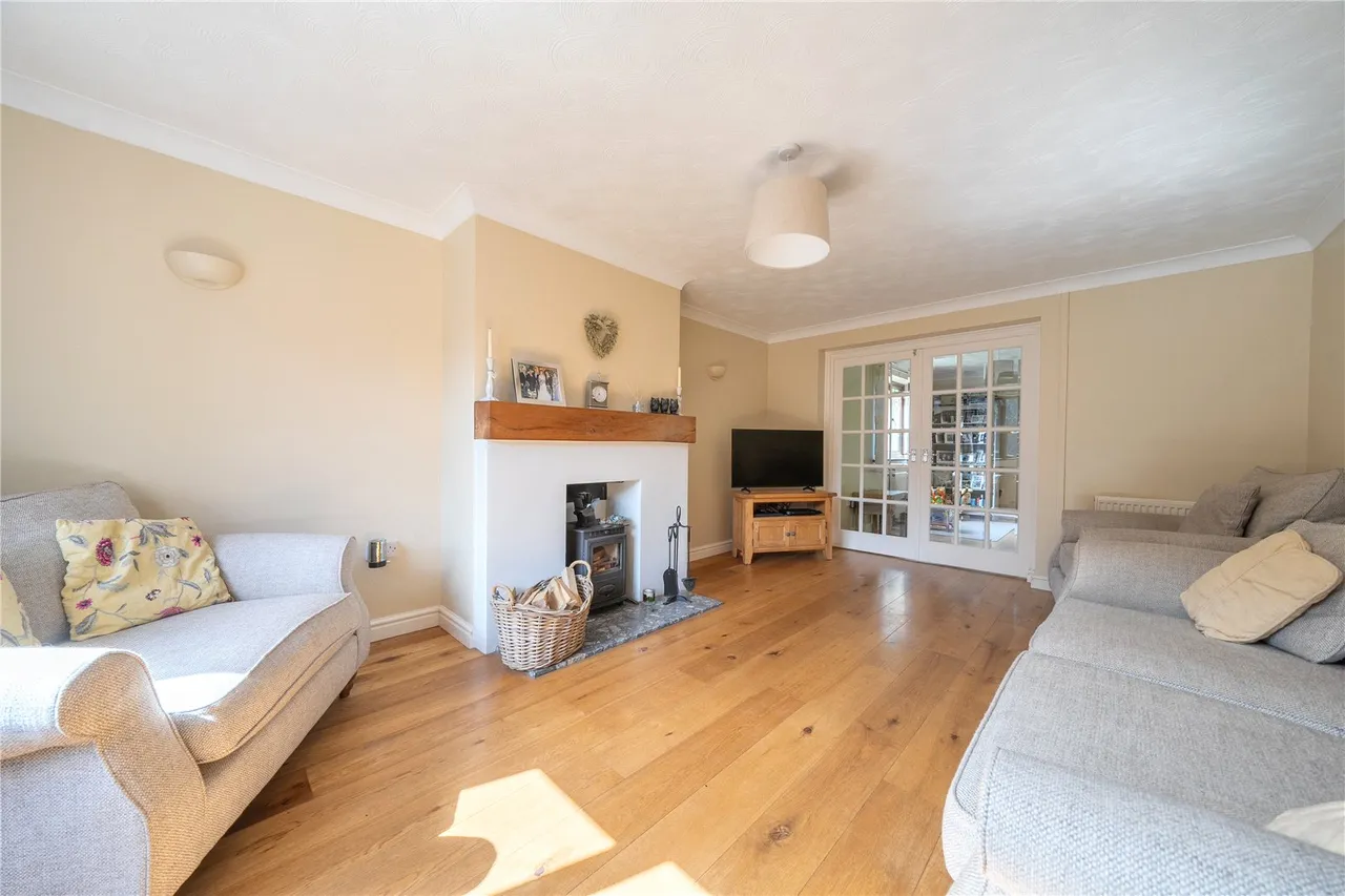 Court Close, Abermule, Montgomery, Powys, SY15 6NU, photo 3