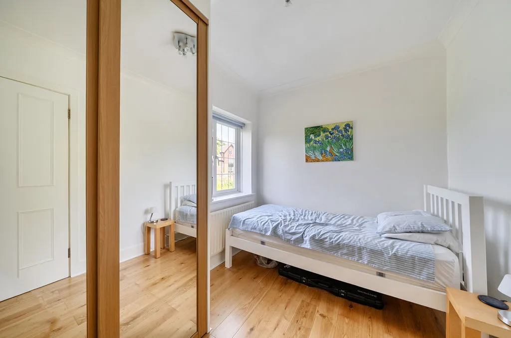 Grovelands Road, Purley CR8 4LB, photo 8