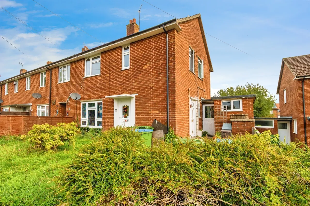 1 bed flat for sale — Tytherley Road, Southampton