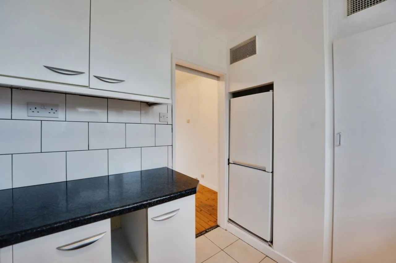 Little Dimocks, Balham, SW12, photo 9