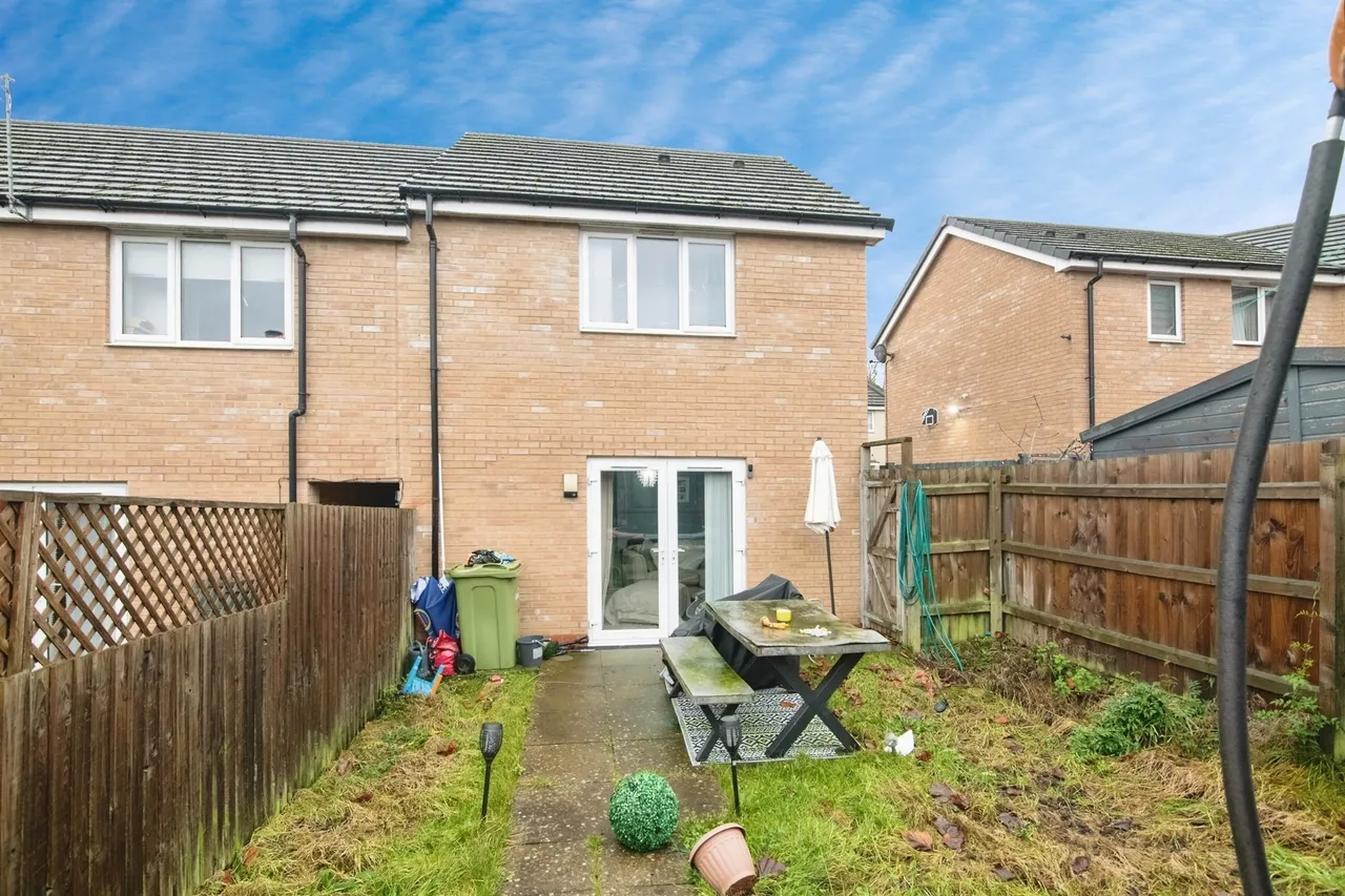 St. Edmund Close, Dudley, photo 10
