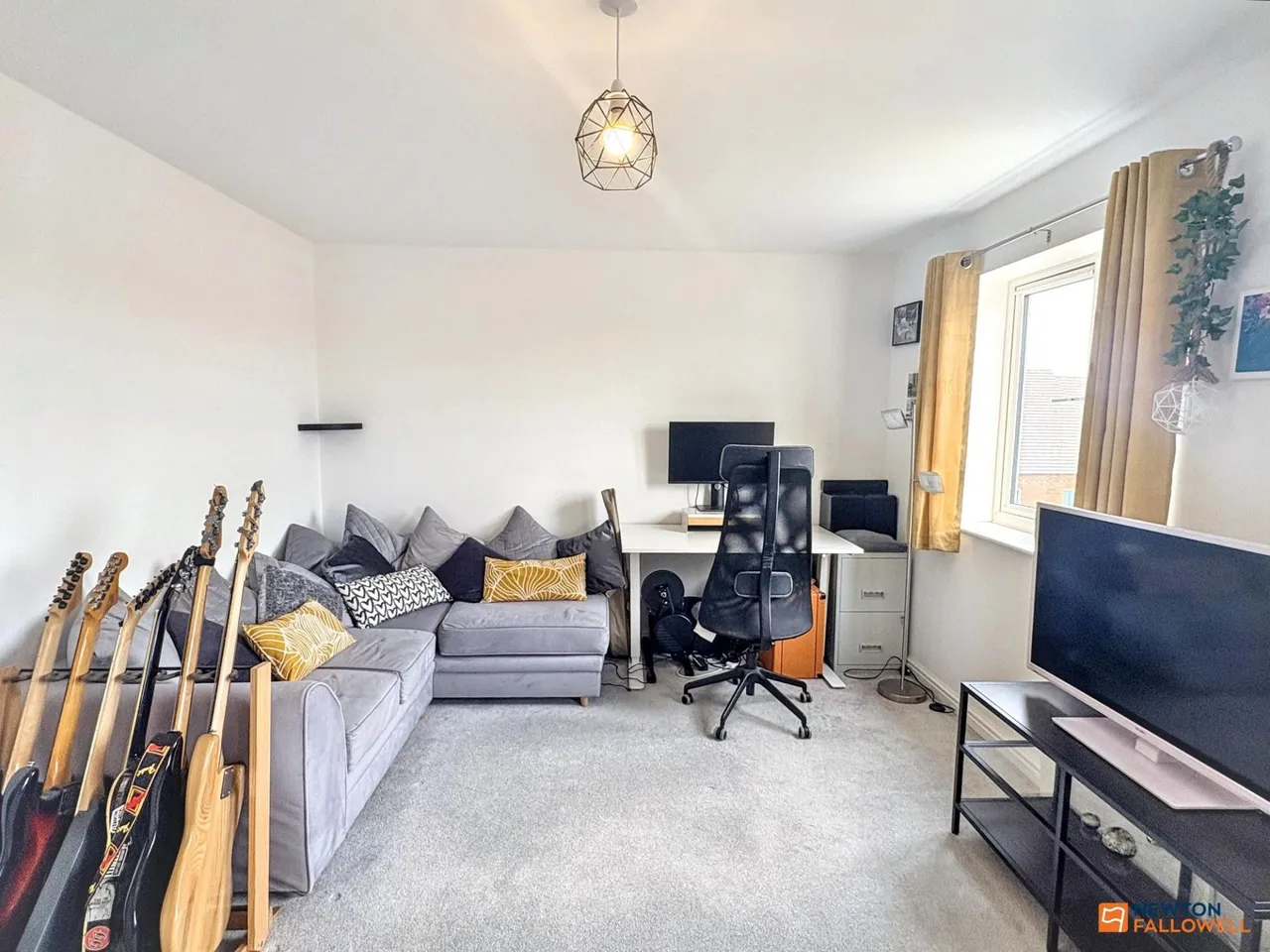 Blackham Road, Hugglescote, LE67, photo 13