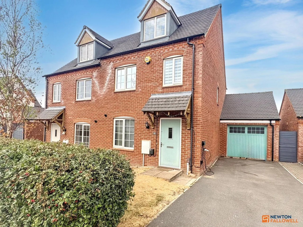3 bed house for sale, Blackham Road, Hugglescote, LE67