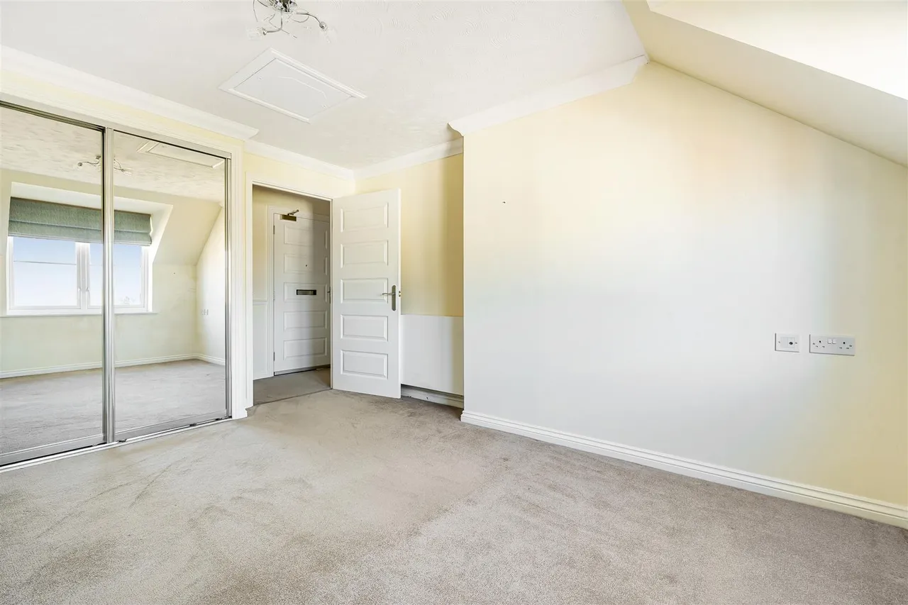 Lonsdale Road, Formby, L37, photo 7