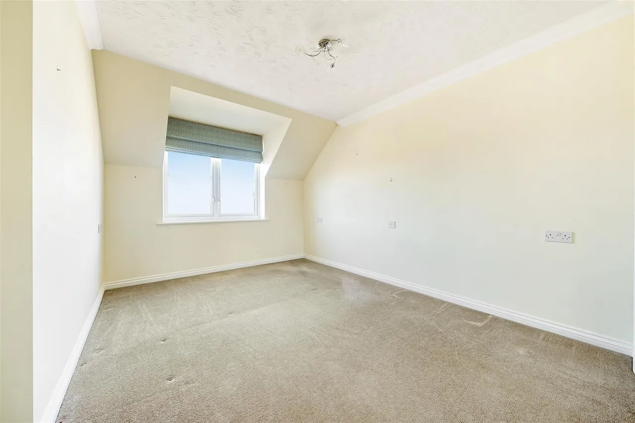 Lonsdale Road, Formby, L37, photo 8