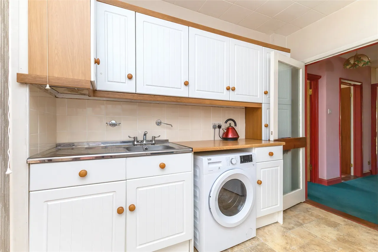 Church Lane, Grayshott, GU26, photo 13