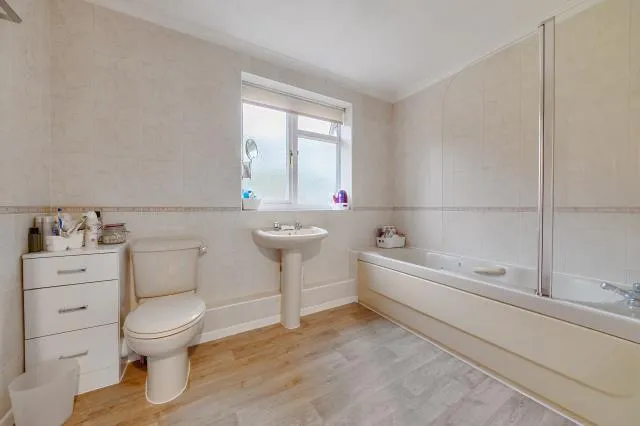 Regent Way, Frimley, GU16, photo 14
