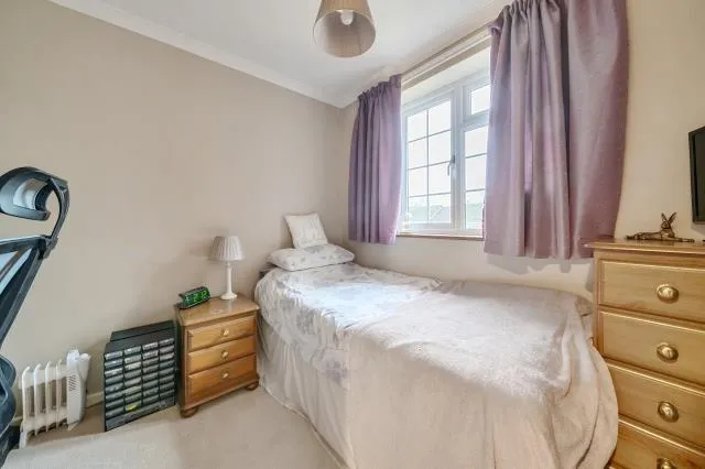 Regent Way, Frimley, GU16, photo 9