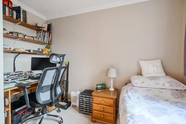 Regent Way, Frimley, GU16, photo 12
