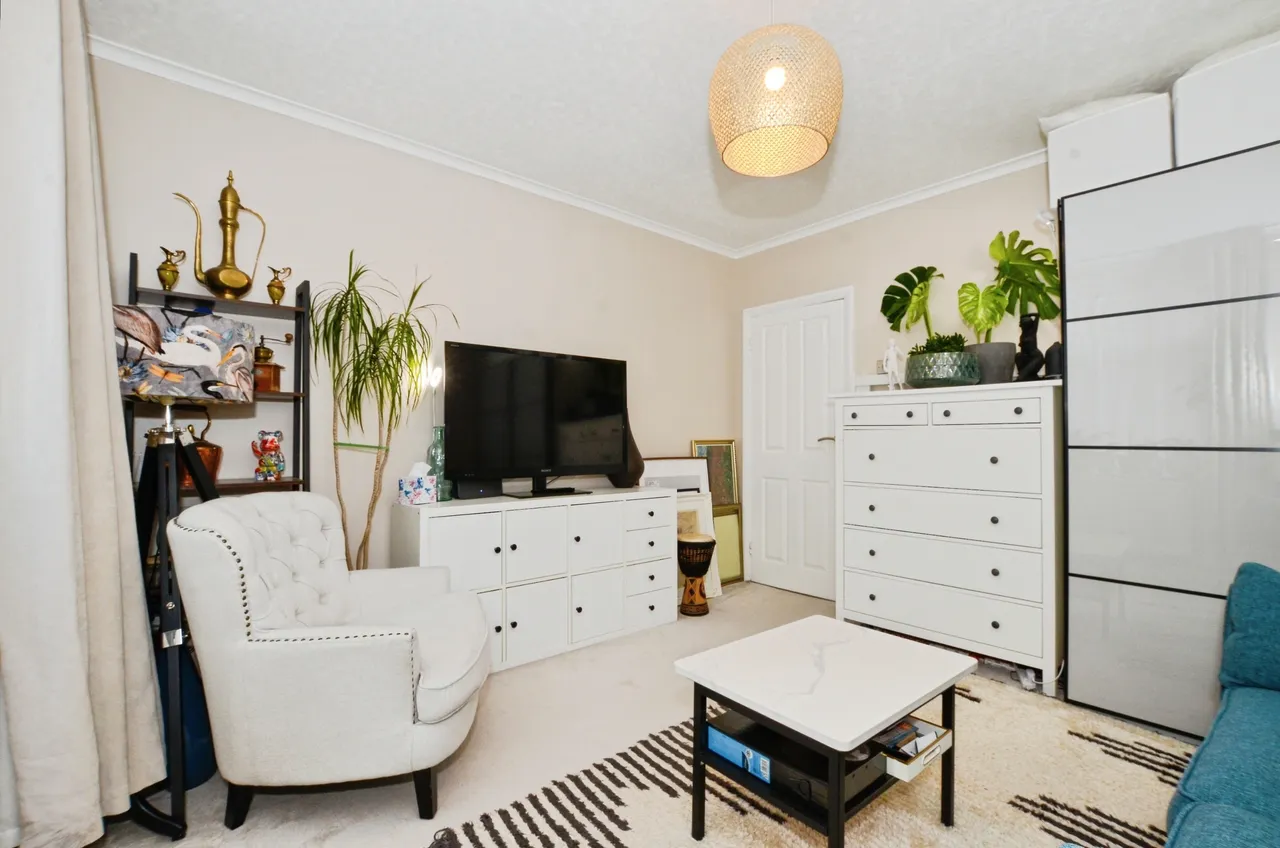 Oxhey Drive, Watford, WD19, photo 4