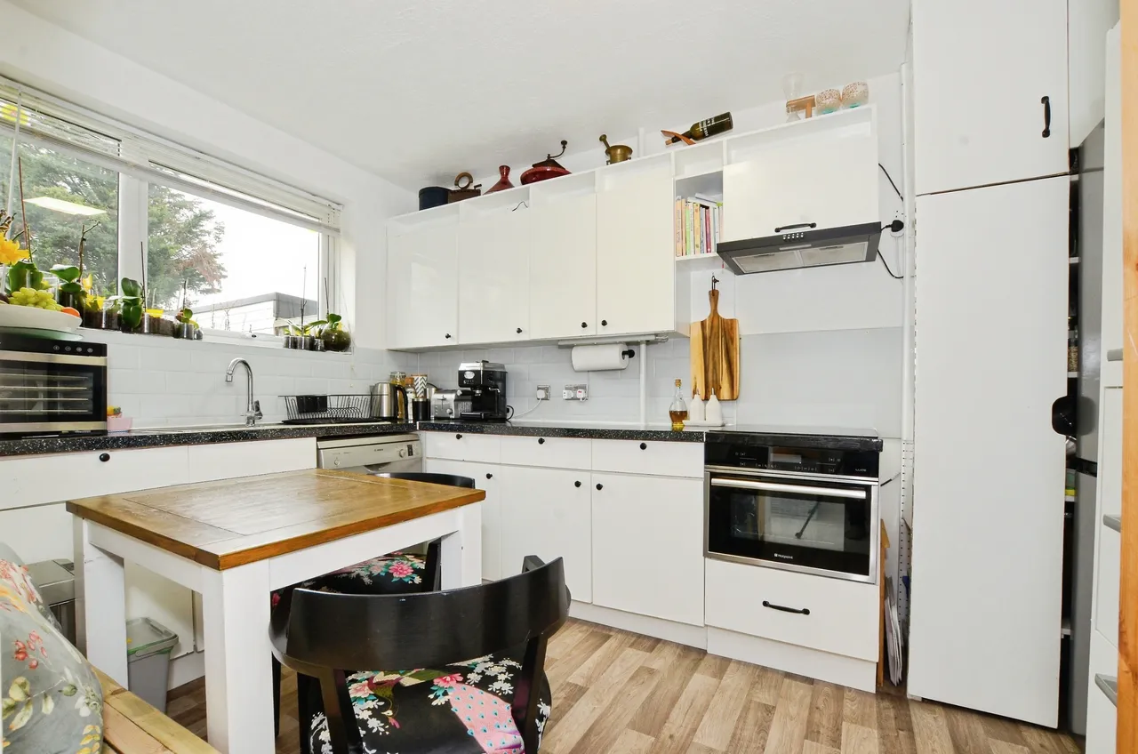 Oxhey Drive, Watford, WD19, photo 5