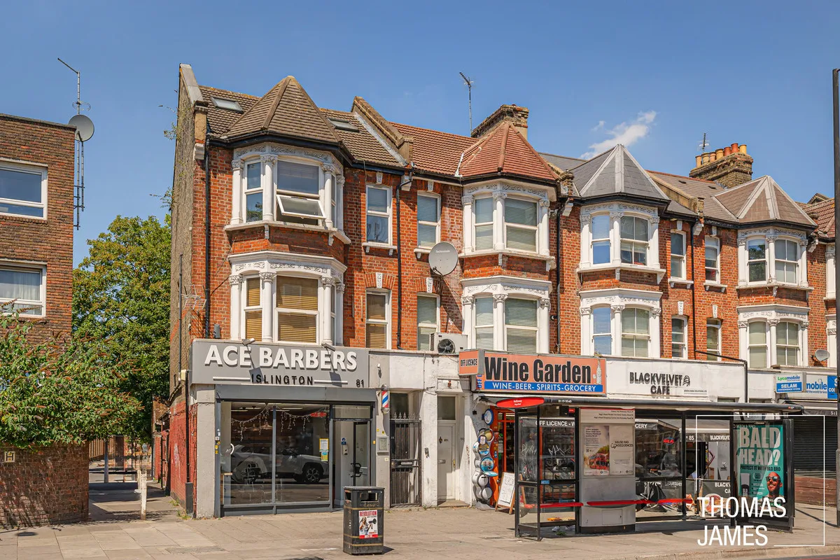London, N7, photo 2