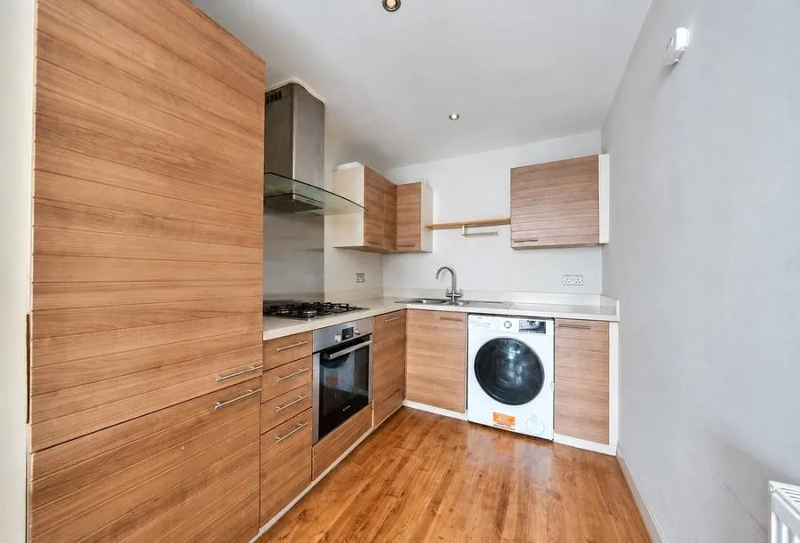 Ladbroke Road, Redhill, RH1, photo 4