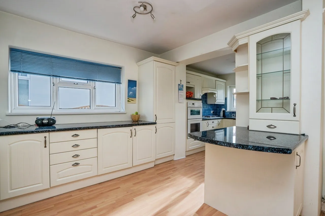 Rowlands Avenue, Waterlooville, PO7, photo 2