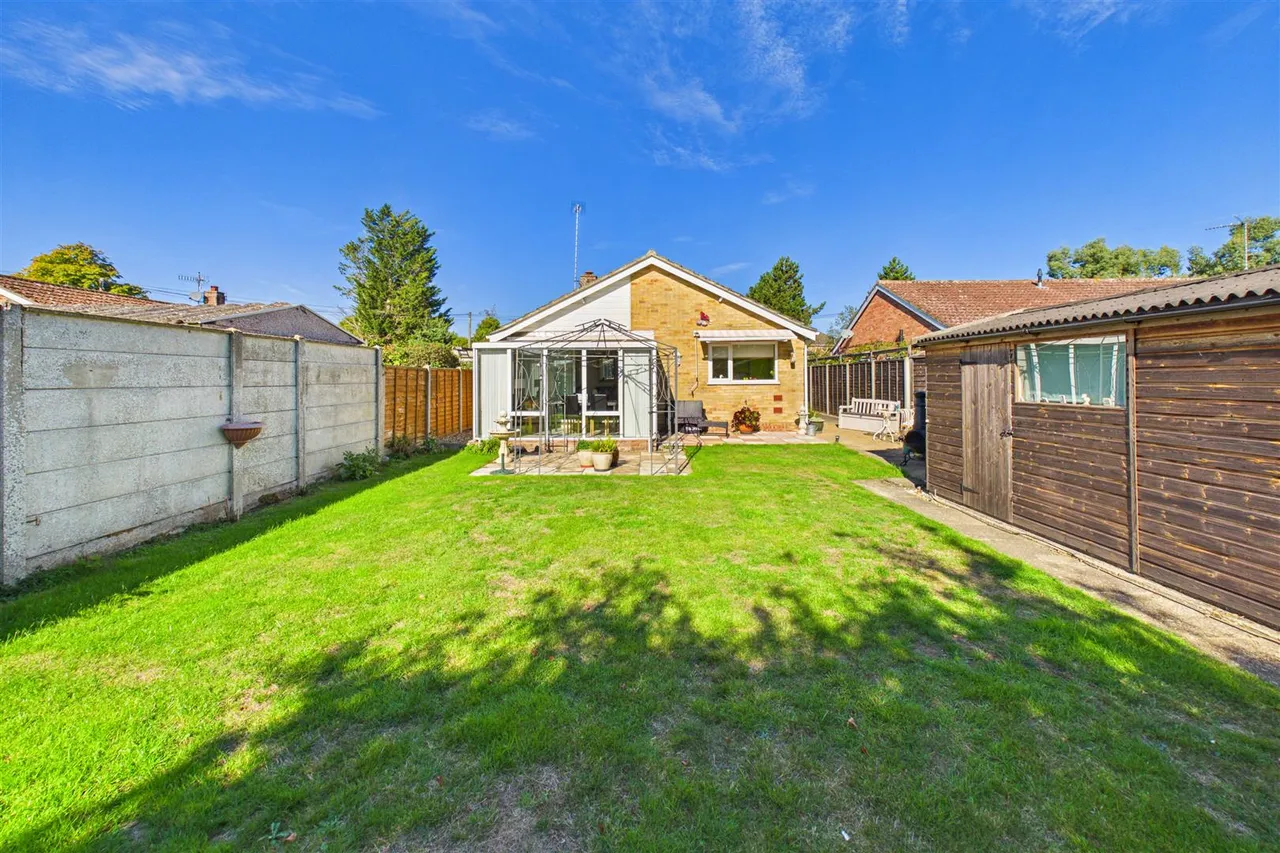 Valley Close, Holton, IP19, photo 12