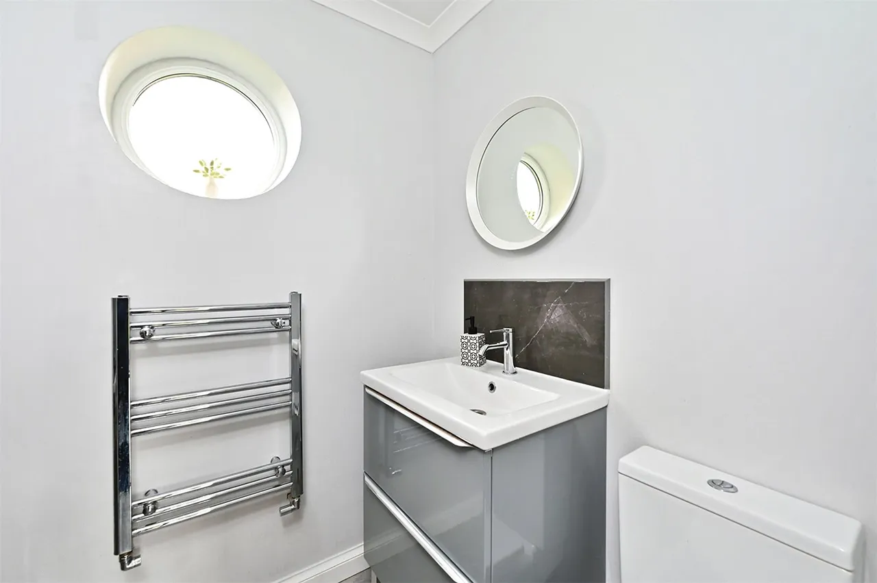 Colne Way, Ash, Guildford, Surrey, GU12 6LZ, photo 8