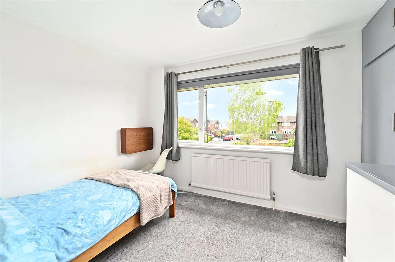Colne Way, Ash, Guildford, Surrey, GU12 6LZ, photo 12