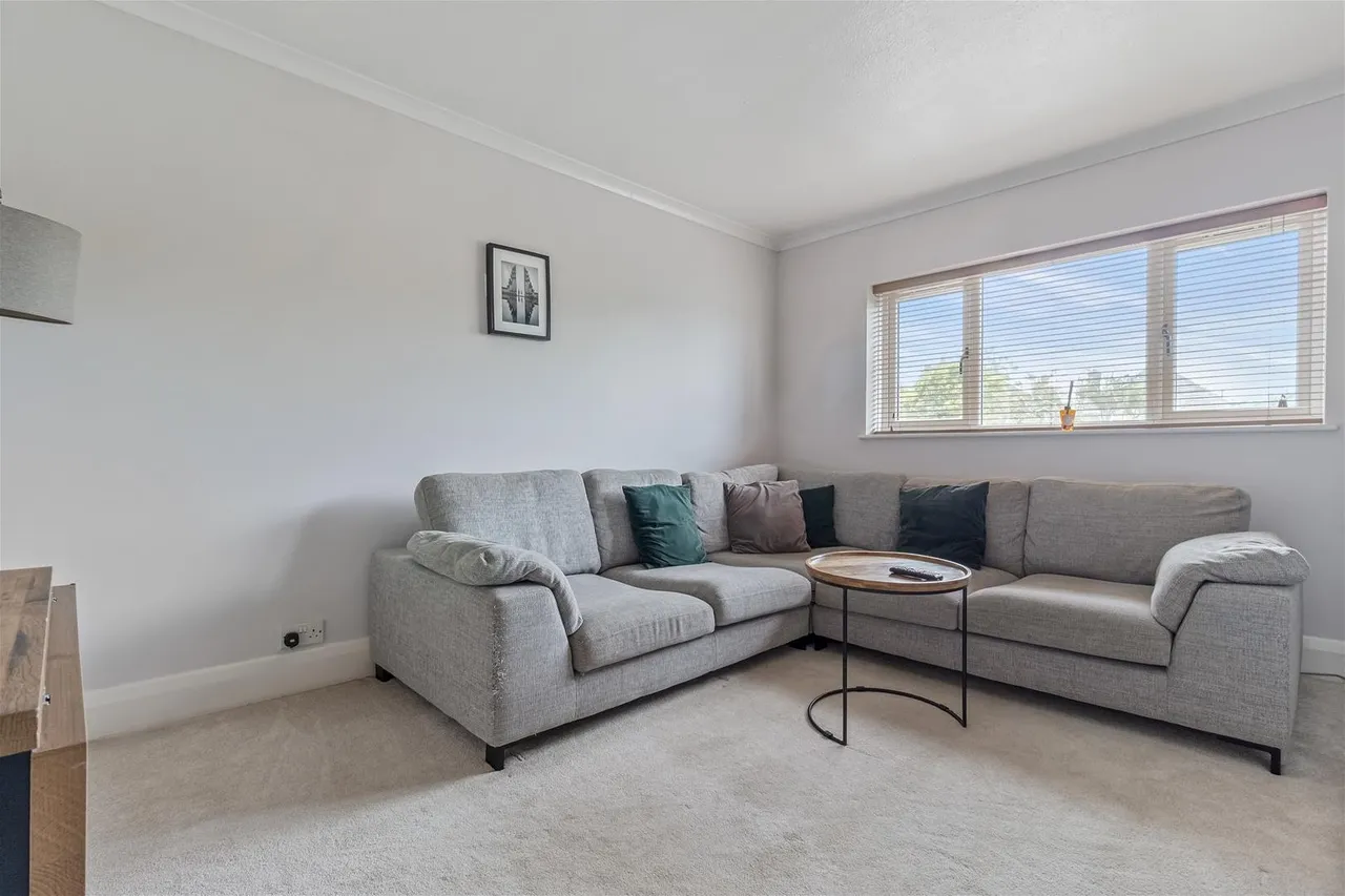 Angus Road, Goring-By-Sea, Worthing, photo 4