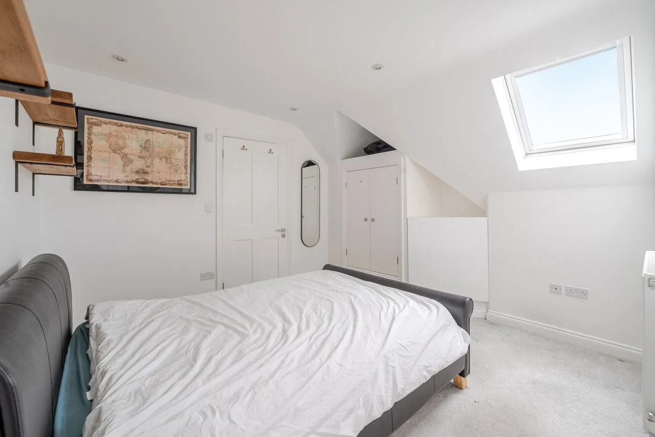 Yukon Road, London, SW12, photo 11
