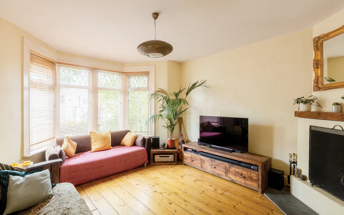 Downend Road, Bristol, BS16, photo 4