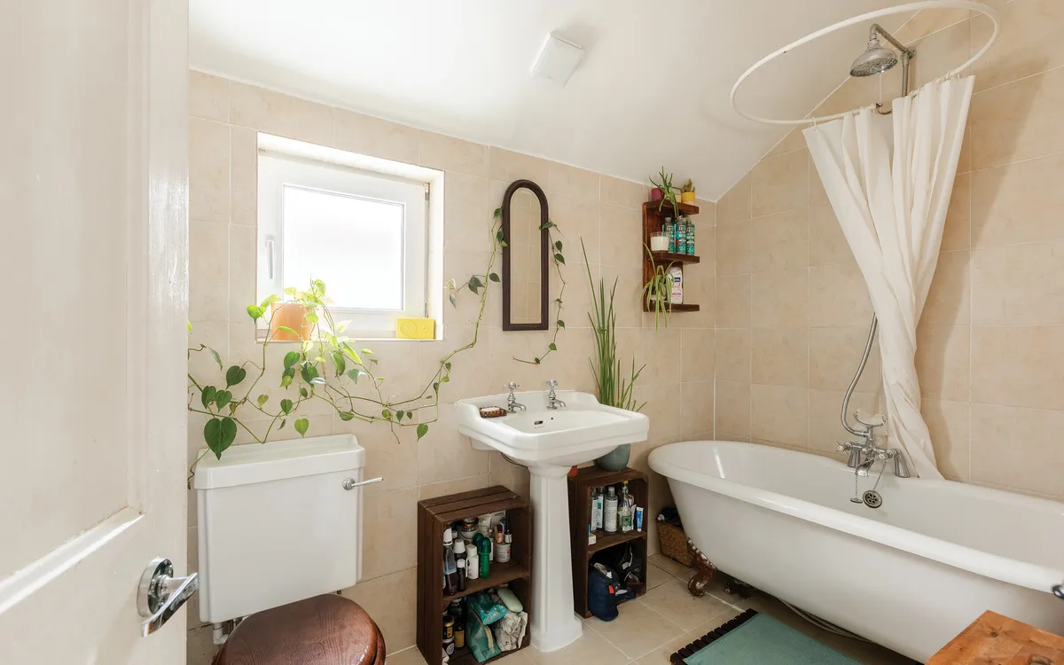 Downend Road, Bristol, BS16, photo 22