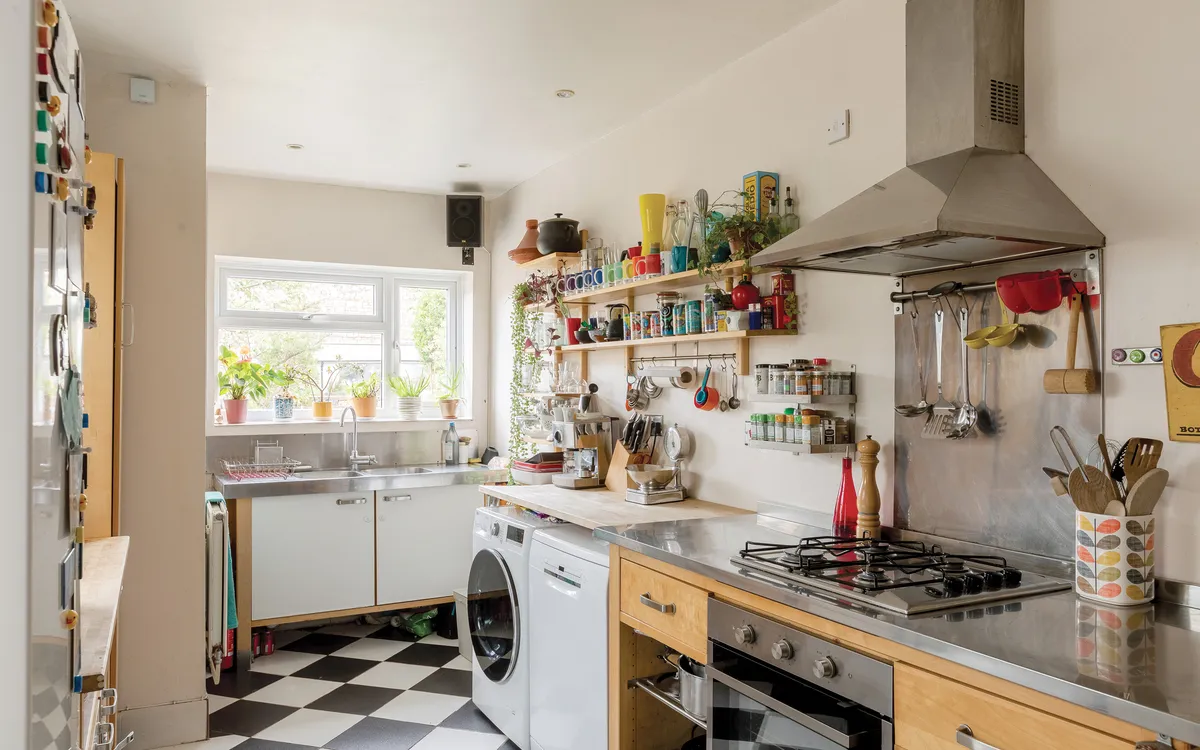 Downend Road, Bristol, BS16, photo 12