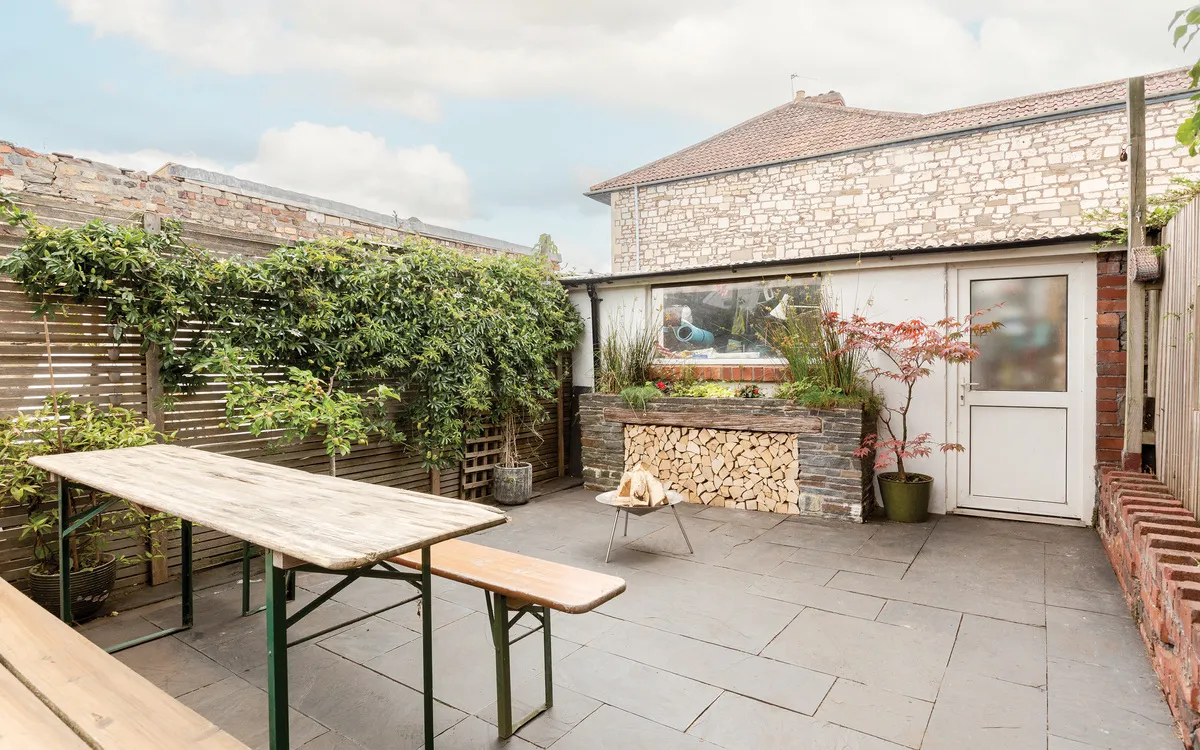Downend Road, Bristol, BS16, photo 7