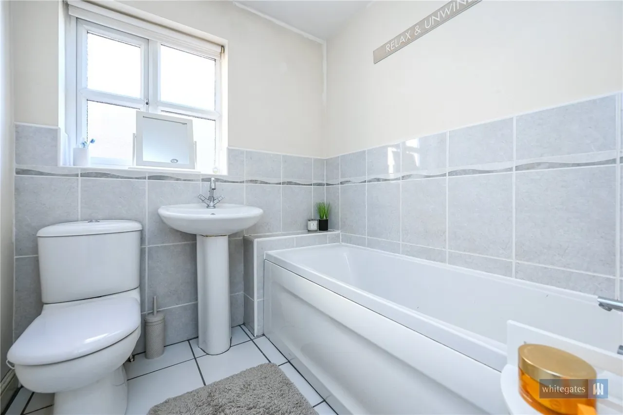 Grenadier Drive, Liverpool, L12, photo 16