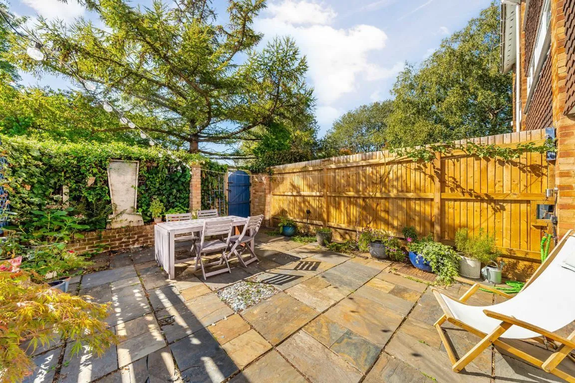Breamwater Gardens, TW10, photo 4