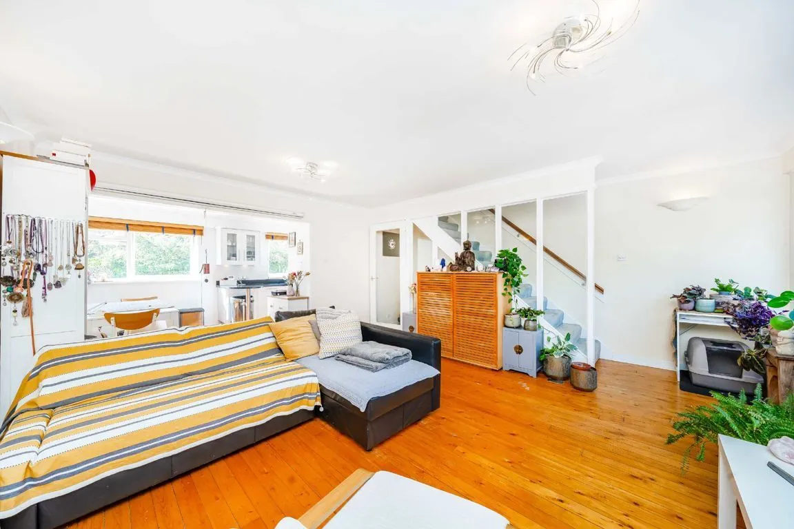 Breamwater Gardens, TW10, photo 2