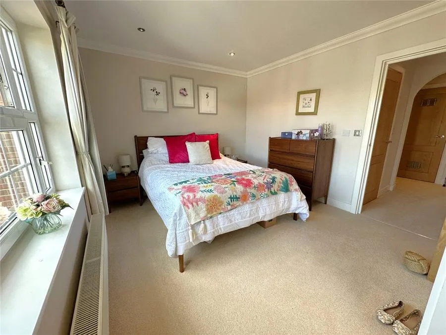 Christchurch Place, Eastbourne, BN23, photo 13