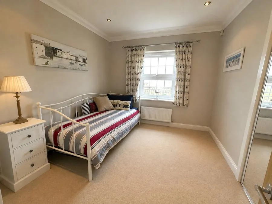 Christchurch Place, Eastbourne, BN23, photo 14