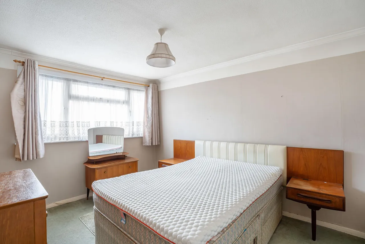 Dendridge Close, Enfield, EN1, photo 10