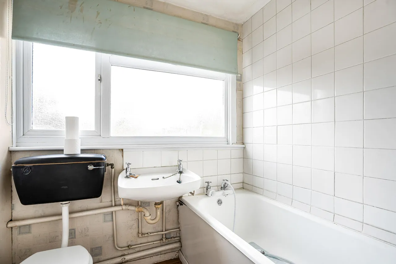 Dendridge Close, Enfield, EN1, photo 7