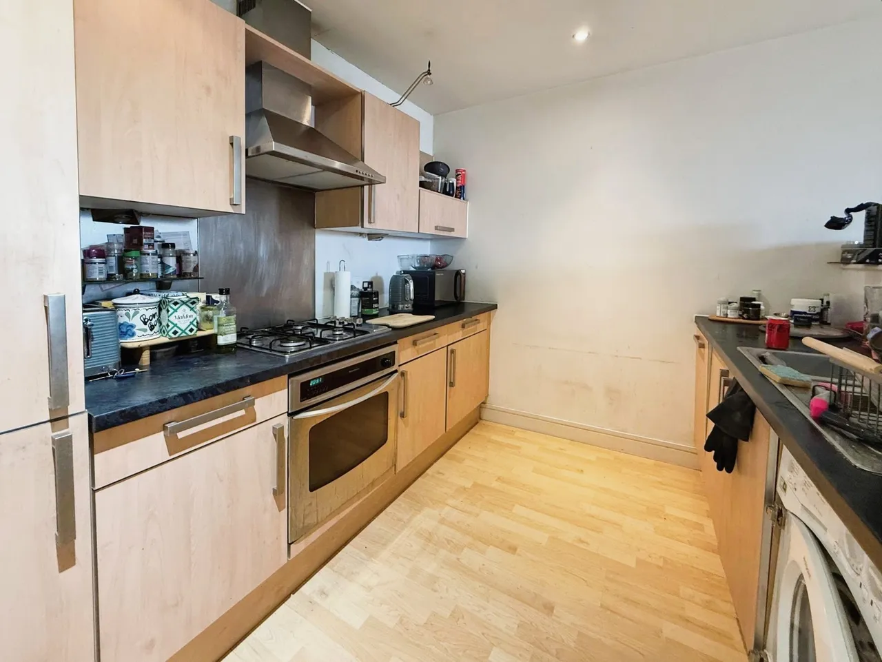 Bowman Lane, Leeds, LS10, photo 2