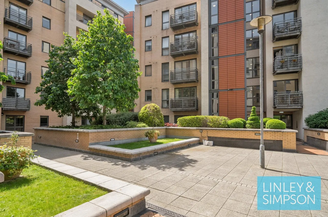 Bowman Lane, Leeds, LS10, photo 8