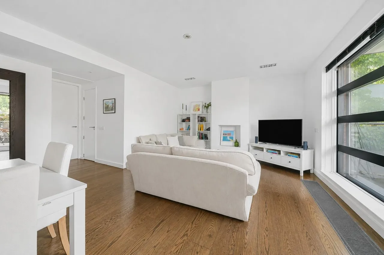 Haverstock Hill, Belsize Park, London NW3 2AY, photo 15