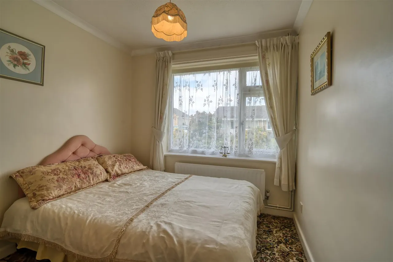 Lammas Close, Gillingham, photo 8