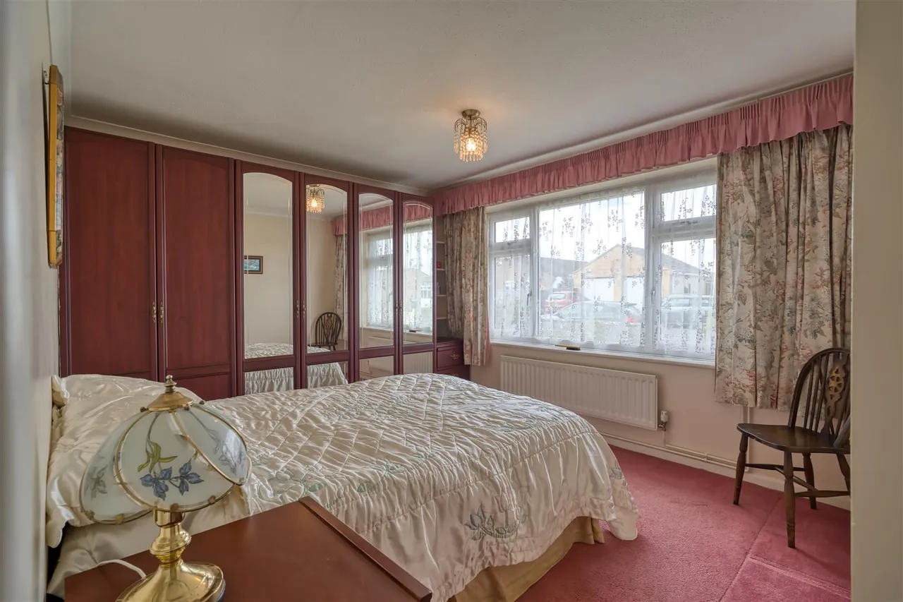 Lammas Close, Gillingham, photo 6