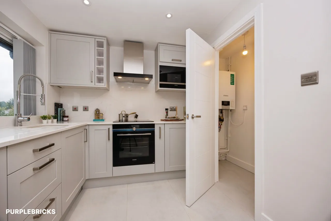 The Mead, Liphook, GU30, photo 6