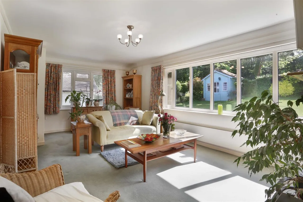 Hazelwood Lane, Chipstead, Coulsdon, CR5 3PF, photo 7