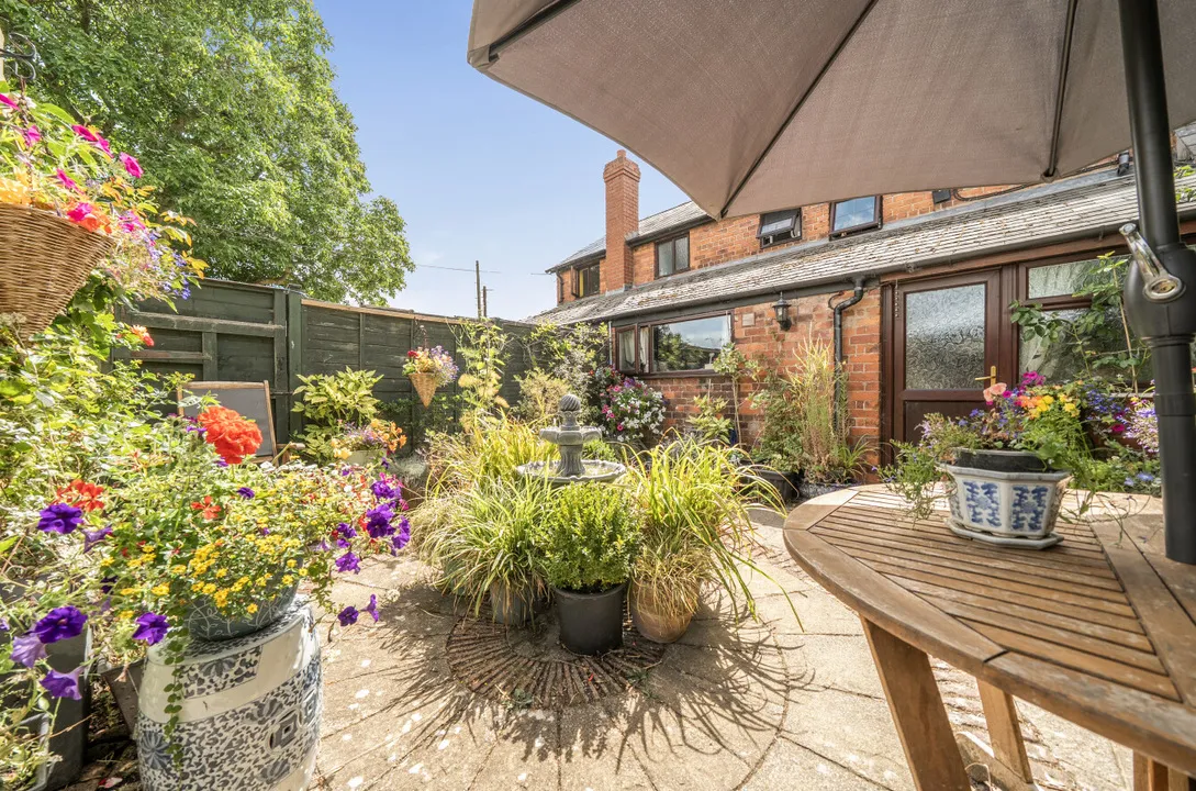Walnut Tree Cottage, Lyonshal, photo 47