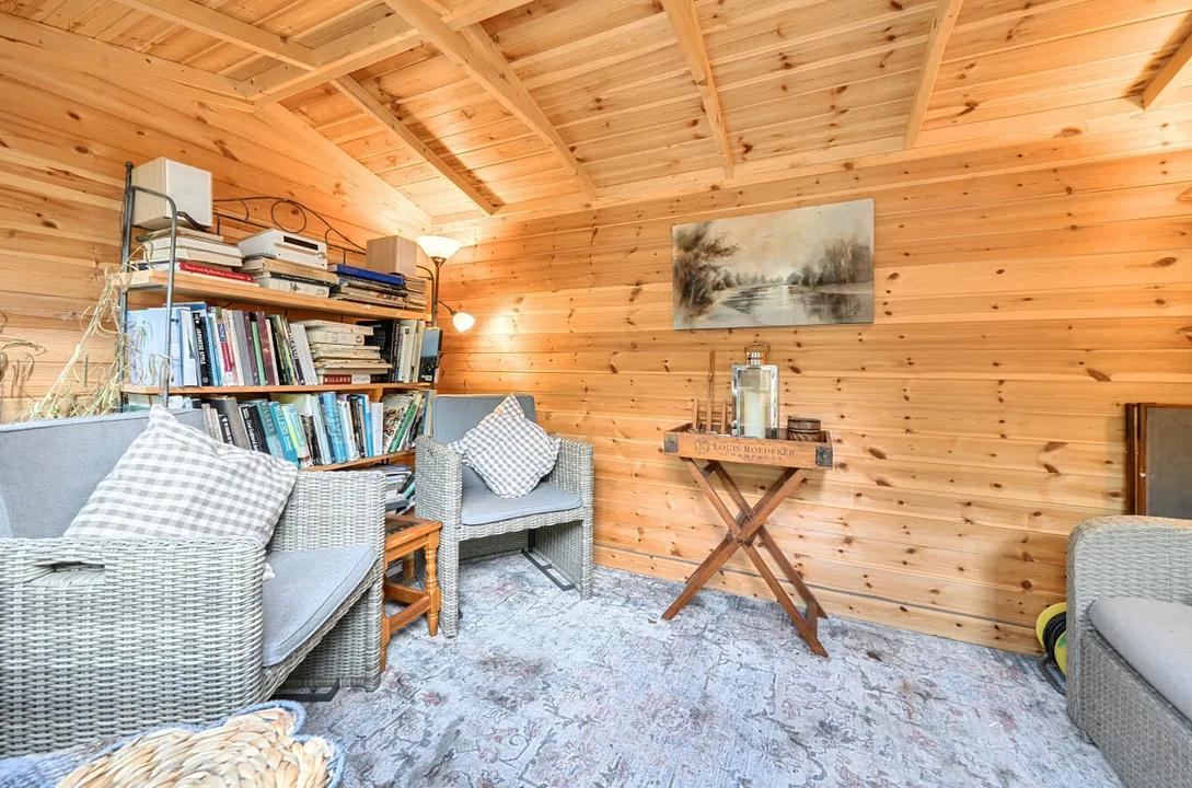 Walnut Tree Cottage, Lyonshal, photo 24