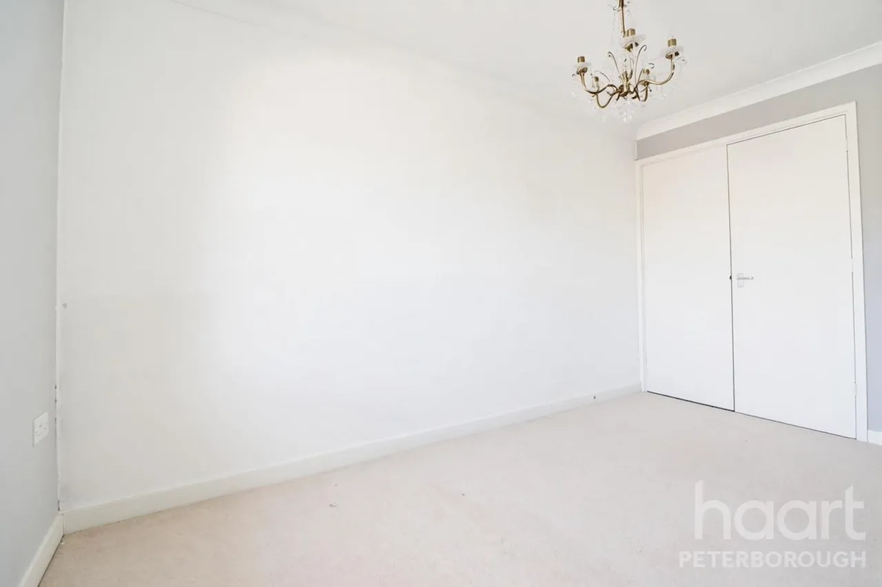Eagle Way, PE7, photo 6