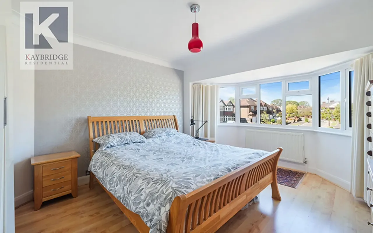 Stoneleigh Park Road, Epsom, KT19, photo 11